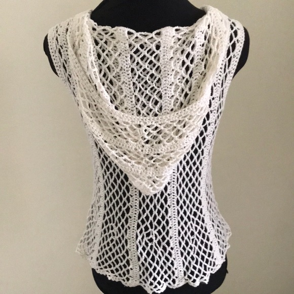 Crochet Knit Hoody Vest - Picture 2 of 2